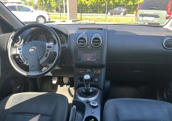 Nissan Qashqai cena 35000 przebieg: 215695, rok produkcji 2011 z Szamotuły małe 106